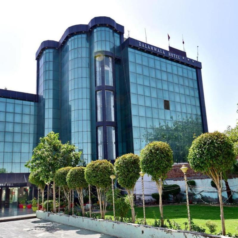 Dalamwala Hotel Jind Exteriör bild